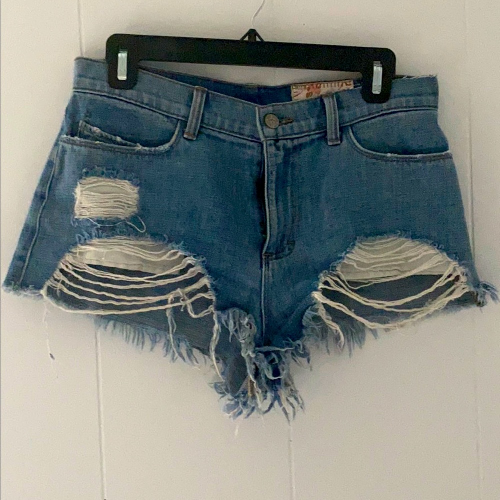 Cut off jean shorts